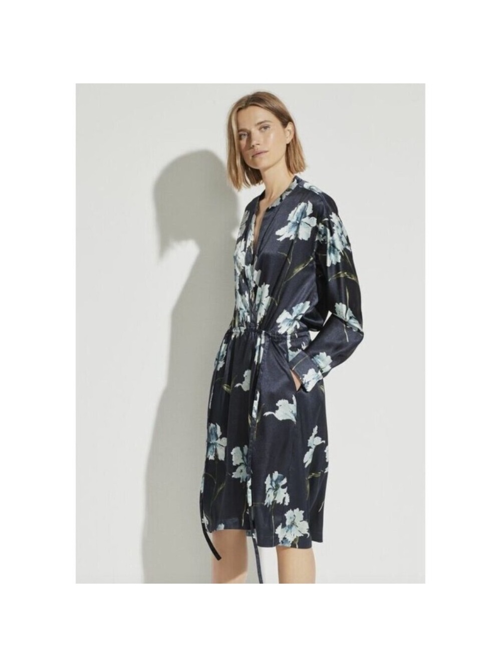 Vince Navy Floral Long-Sleeve Drawstring Shirt Dress